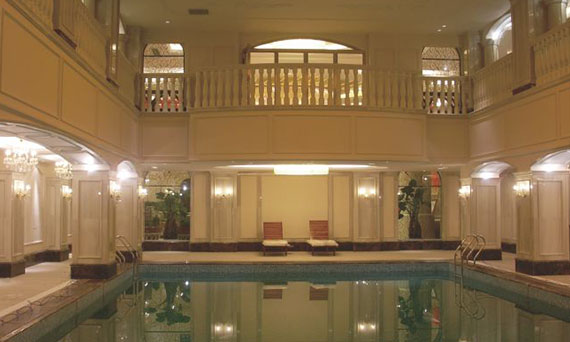 Hotel Indoor Swimming Pool